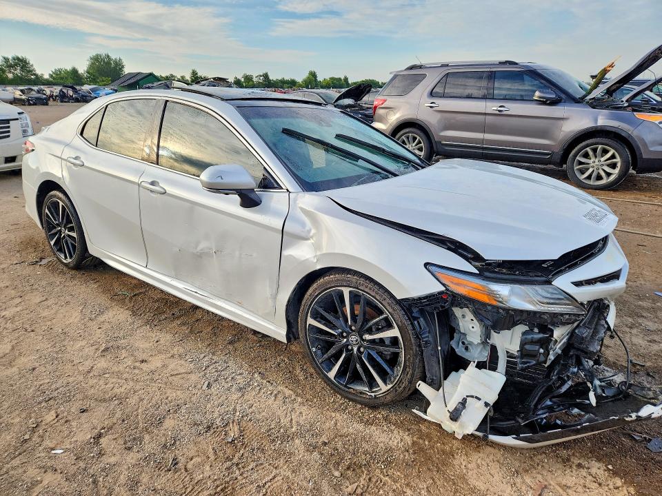 Aukcja sprzedaży 2018 Toyota Camry, vin: 4T1BZ1HK5JU019885, numer aukcji: 60896526