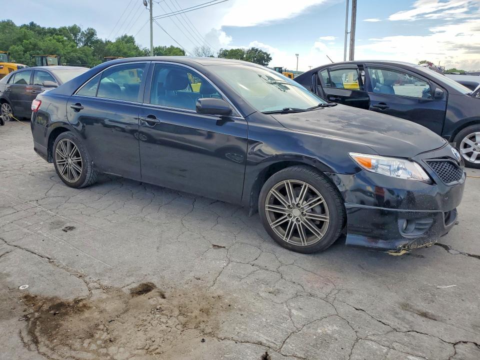 2010 Toyota Camry მანქანა იყიდება აუქციონზე, vin: 4T1BK3EK2AU100444, აუქციონის ნომერი: 61103476