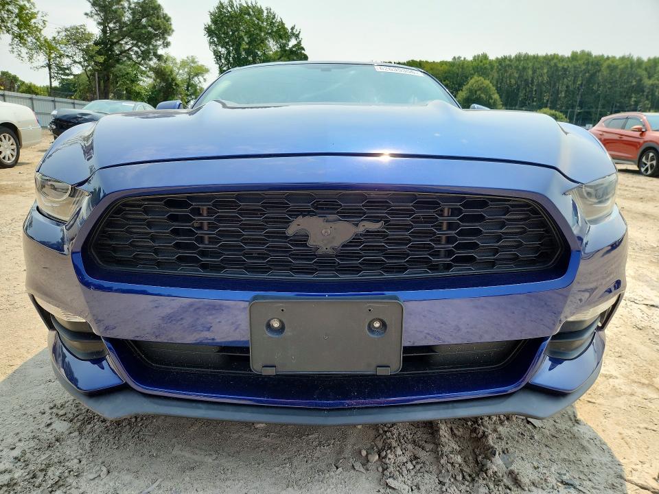 62635356 :رقم المزاد ، 1FA6P8AM9G5255805 vin ، 2016 Ford Mustang مزاد بيع