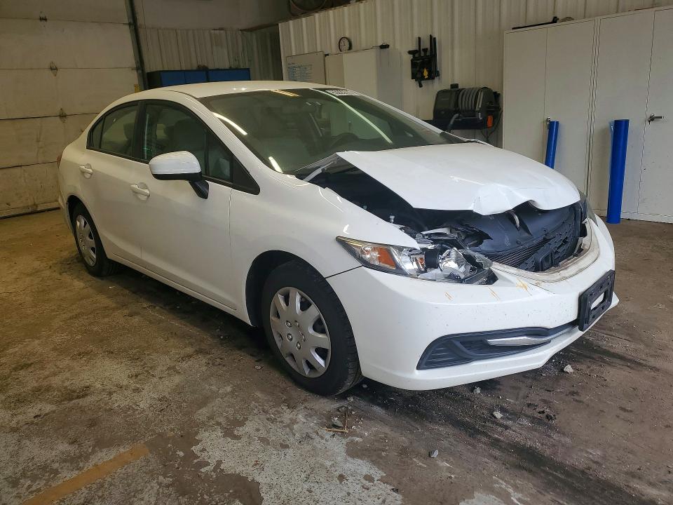 63020516 :رقم المزاد ، 19XFB2F50FE276701 vin ، 2015 Honda Civic مزاد بيع