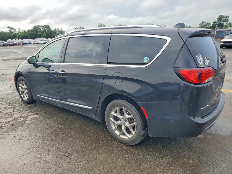 Продажа на аукционе авто 2018 Chrysler Pacifica, vin: 2C4RC1GG2JR330768, номер лота: 60581896