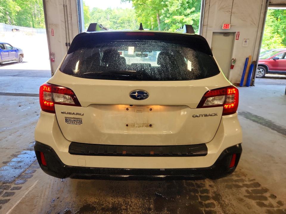 59640676 :رقم المزاد ، 4S4BSANCXJ3385431 vin ، 2018 Subaru Outback مزاد بيع