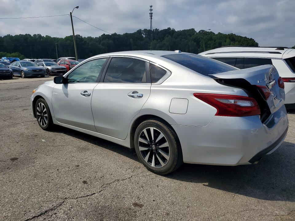 Продаж на аукціоні авто 2018 Nissan Altima, vin: 1N4AL3AP8JC194677, номер лоту: 60507116