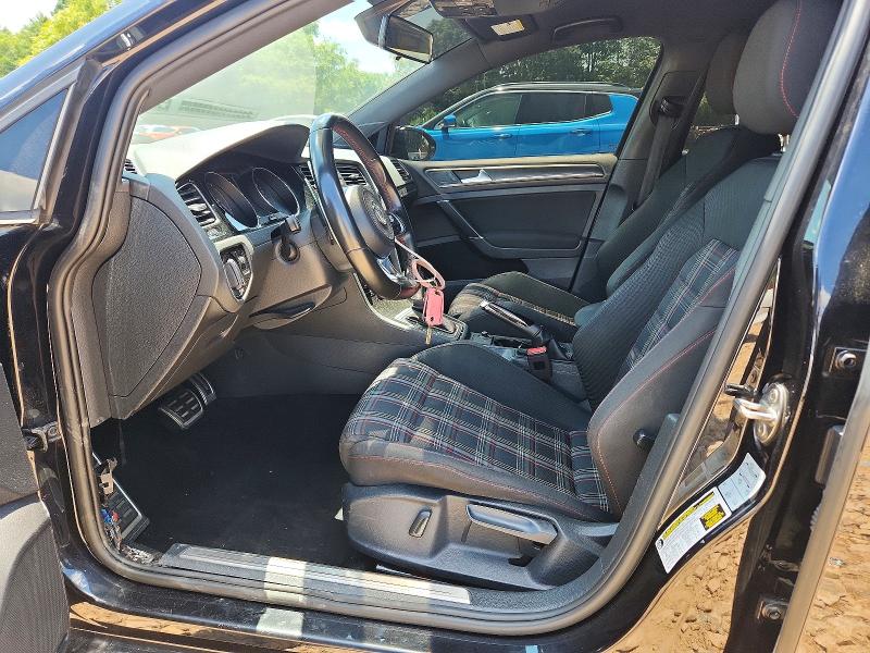 62811006 :رقم المزاد ، 3VW447AU0JM288081 vin ، 2018 Volkswagen Gti مزاد بيع