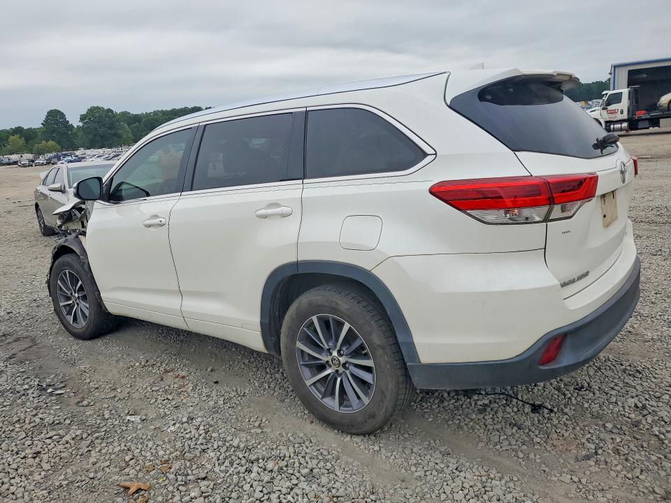Продаж на аукціоні авто 2017 Toyota Highlander, vin: 5TDKZRFHXHS517573, номер лоту: 61915686