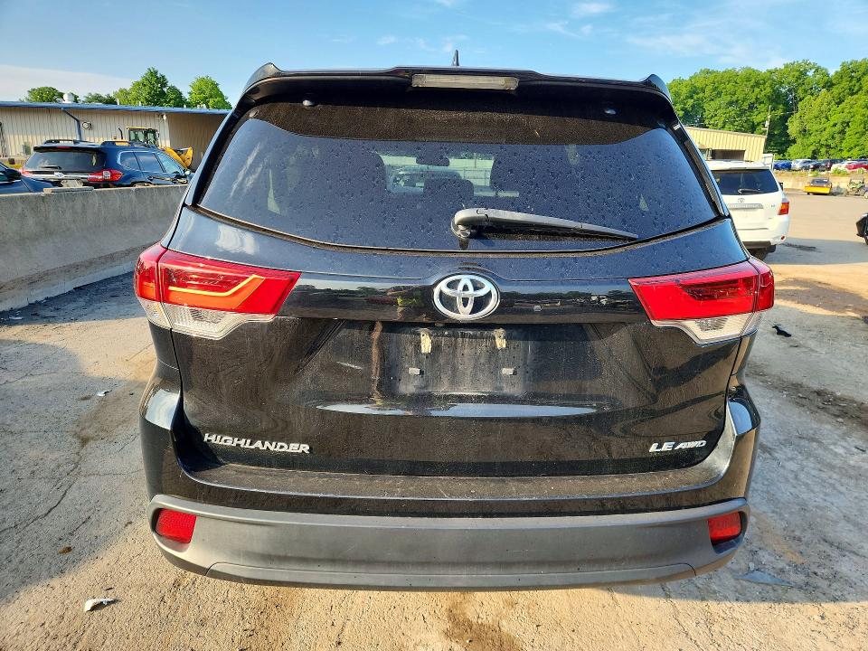 59312316 :رقم المزاد ، 5TDBZRFH6KS702260 vin ، 2019 Toyota Highlander مزاد بيع