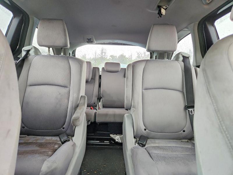 59194696 :رقم المزاد ، 5FNRL6H57JB086234 vin ، 2018 Honda Odyssey مزاد بيع