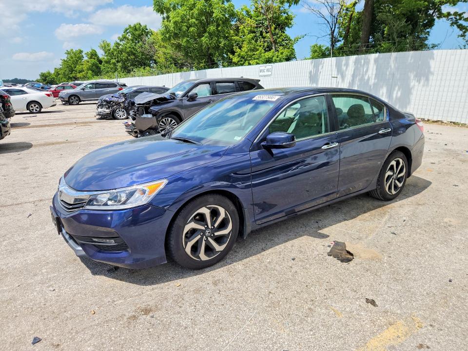 2017 Honda Accord მანქანა იყიდება აუქციონზე, vin: 1HGCR2F88HA262786, აუქციონის ნომერი: 58327986