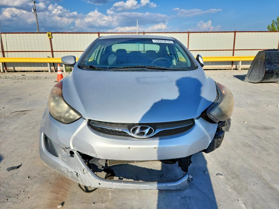 2011 Hyundai Elantra მანქანა იყიდება აუქციონზე, vin: KMHDH4AE3BU153281, აუქციონის ნომერი: 59973616