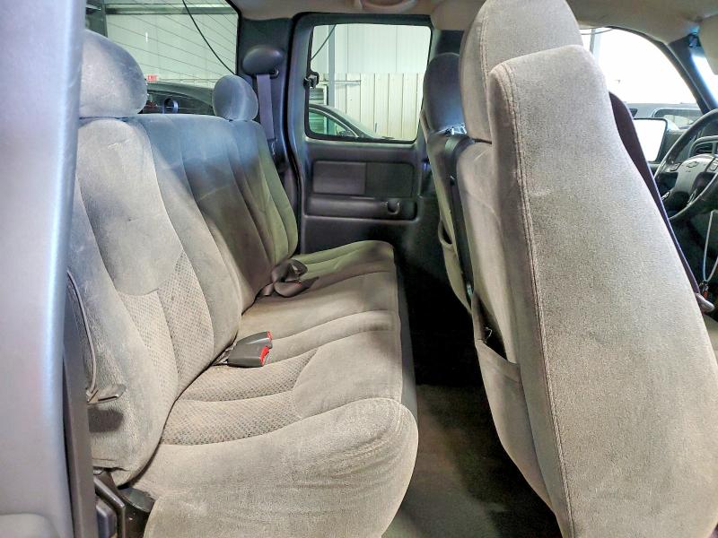 2004 Chevrolet Silverado მანქანა იყიდება აუქციონზე, vin: 1GCJK39U14E247008, აუქციონის ნომერი: 60691606
