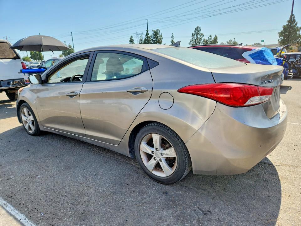 60519266 :رقم المزاد ، 5NPDH4AE3DH350131 vin ، 2013 Hyundai Elantra مزاد بيع