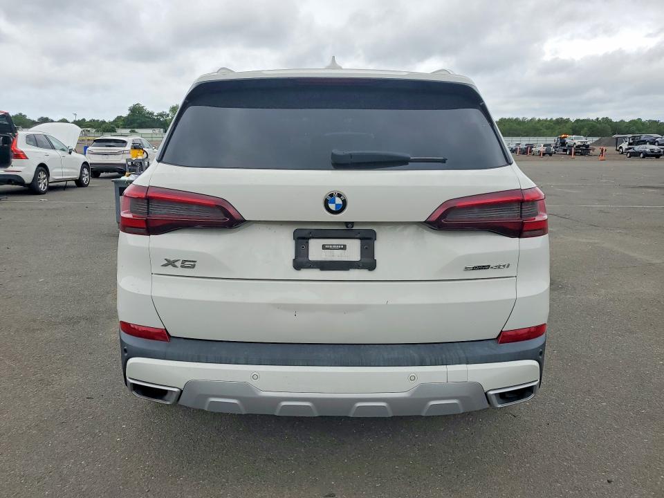 62760336 :رقم المزاد ، 5UXCR4C01L9C26071 vin ، 2020 Bmw X5 مزاد بيع