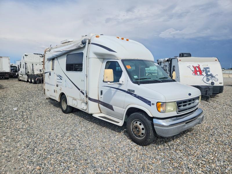 61585506 :رقم المزاد ، 1FDWE35SX2HB32870 vin ، 2003 Rvis Trail-lite مزاد بيع
