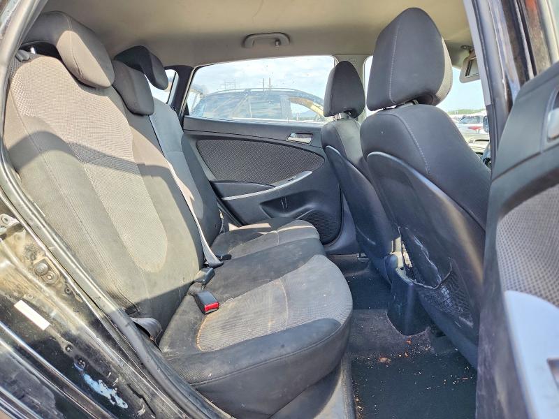 61469326 :رقم المزاد ، KMHCT5AE8DU087779 vin ، 2013 Hyundai Accent مزاد بيع