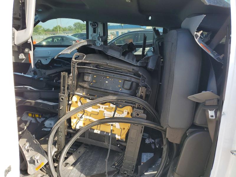 Продажа на аукционе авто 2024 Chevrolet Silverado, vin: 3GCUD4ED6RG413462, номер лота: 62691616