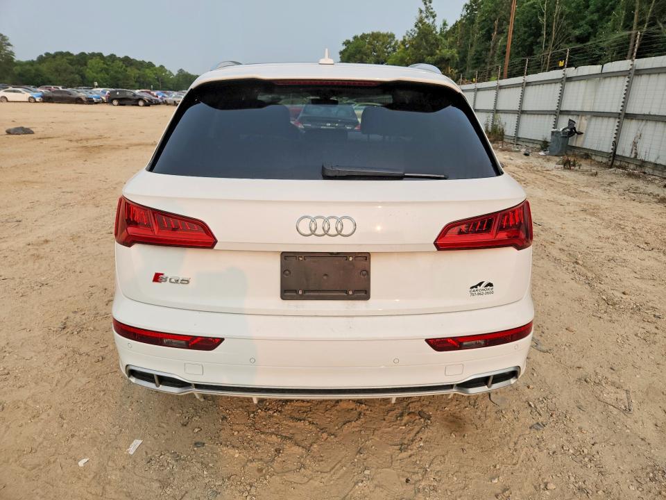 2018 Audi Sq5 მანქანა იყიდება აუქციონზე, vin: WA1A4AFY6J2028283, აუქციონის ნომერი: 60021636