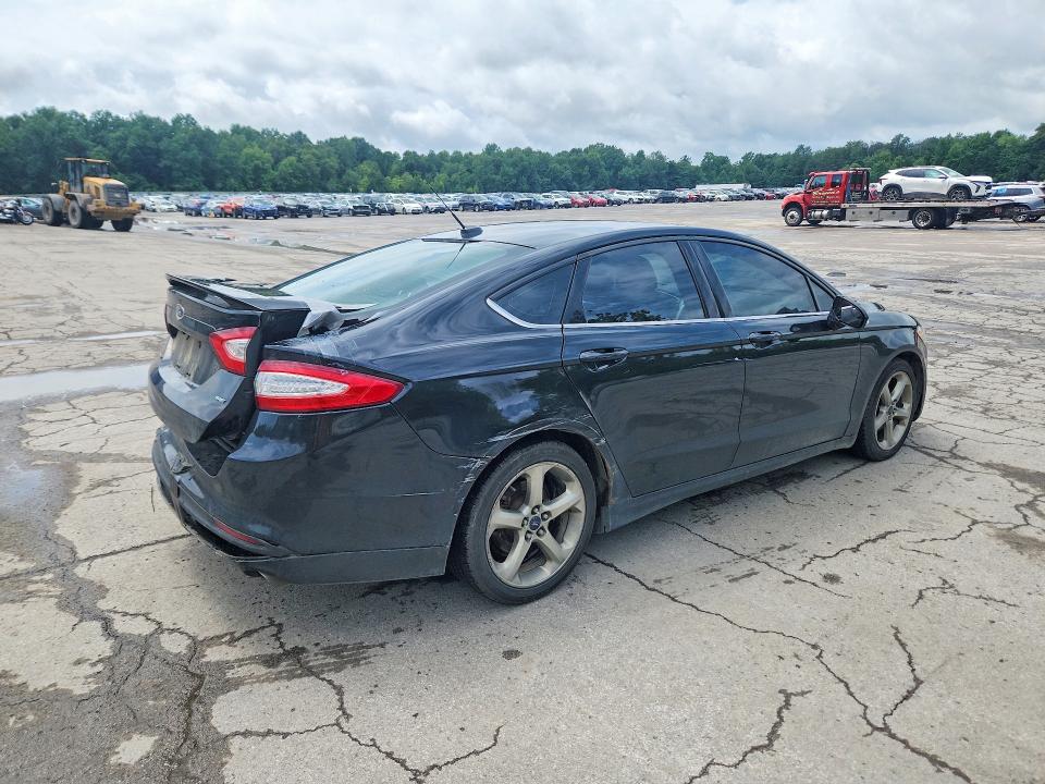 2015 Ford Fusion მანქანა იყიდება აუქციონზე, vin: 1FA6P0H70F5105923, აუქციონის ნომერი: 62503996