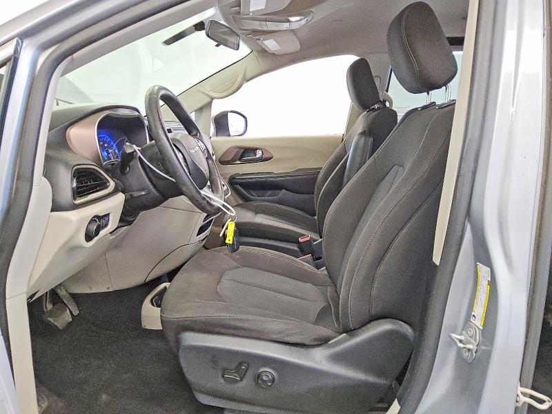 61012056 :رقم المزاد ، 2C4RC1CG2MR580280 vin ، 2021 Chrysler Voyager مزاد بيع