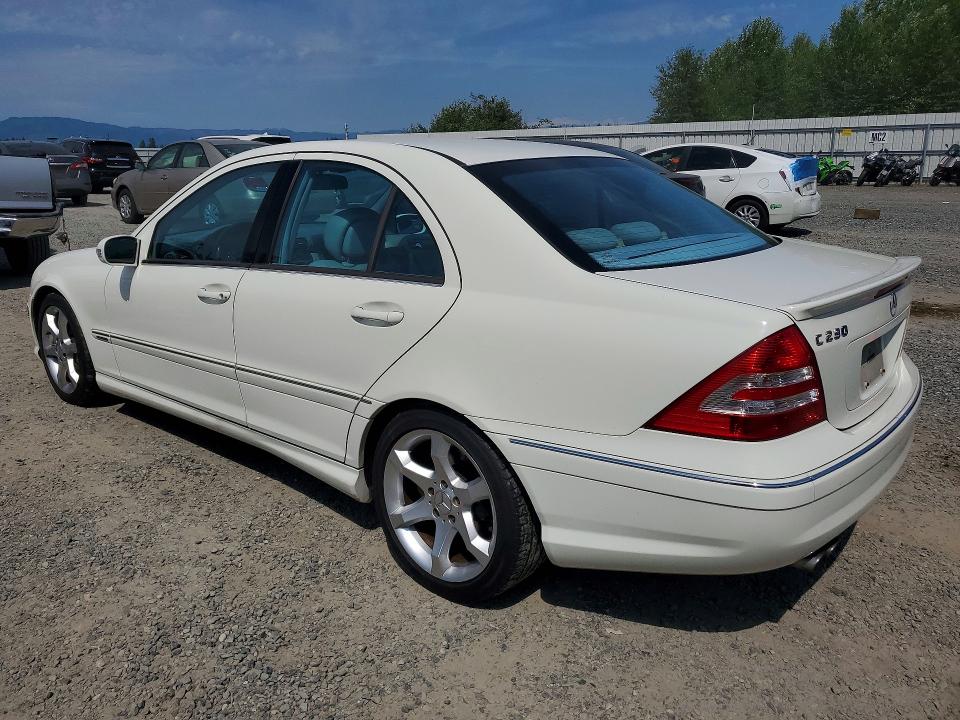61392616 :رقم المزاد ، WDBRF52H97F911682 vin ، 2007 Mercedes-benz C مزاد بيع
