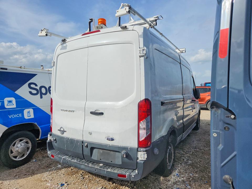 Продажа на аукционе авто 2015 Ford Transit, vin: 1FTNE2CV2FKB09499, номер лота: 59200056