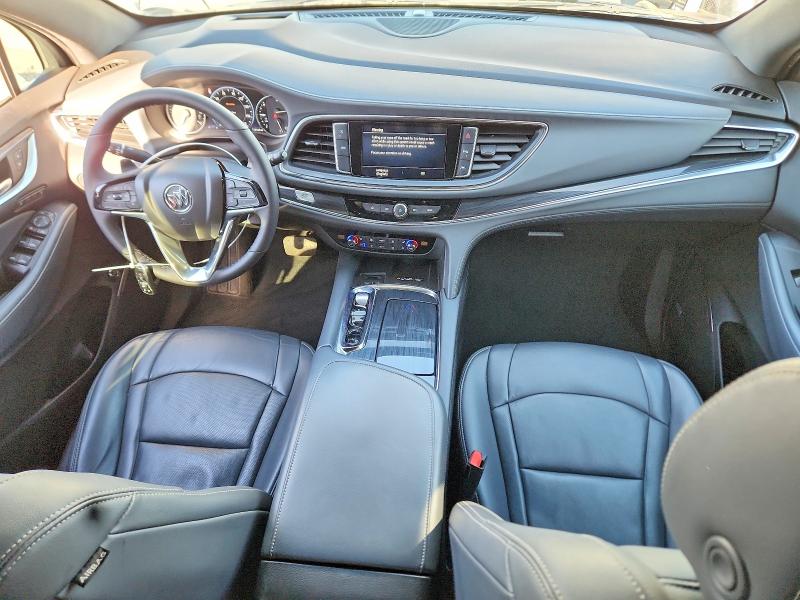 2022 Buick Enclave მანქანა იყიდება აუქციონზე, vin: 5GAEVBKW4NJ162141, აუქციონის ნომერი: 62806766