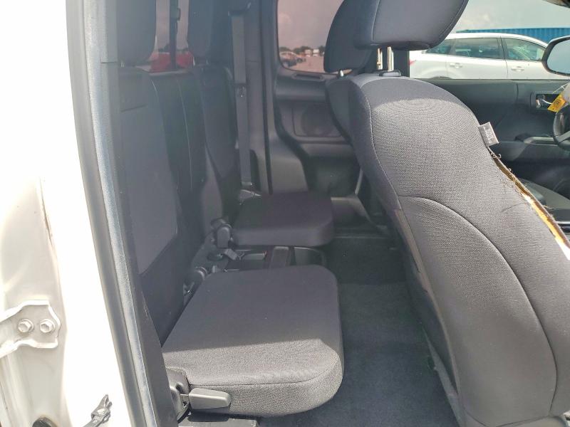 63382126 :رقم المزاد ، 3TYRZ5CN5NT020657 vin ، 2022 Toyota Tacoma مزاد بيع