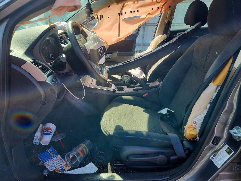 2015 Nissan Sentra მანქანა იყიდება აუქციონზე, vin: 3N1AB7AP2FY260873, აუქციონის ნომერი: 60385666