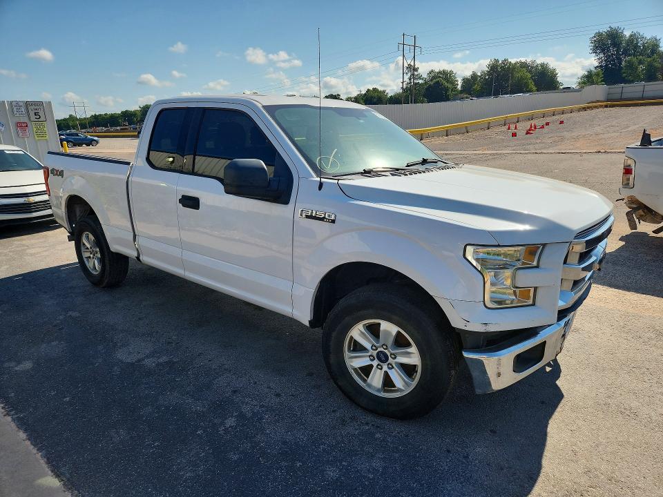 Auction sale of the 2016 Ford F150, vin: 1FTFX1EF3GKE85841, lot number: 58663096