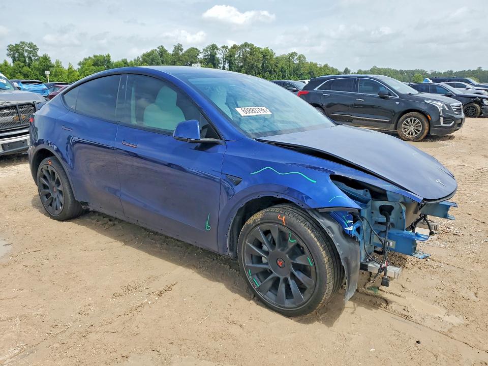 Продаж на аукціоні авто 2024 Tesla Model Y, vin: 7SAYGDEE1RA215170, номер лоту: 60880796