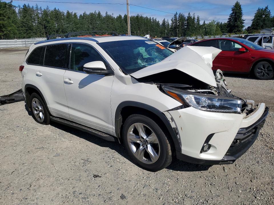 Продажа на аукционе авто 2017 Toyota Highlander, vin: 5TDDZRFH0HS476055, номер лота: 62493526
