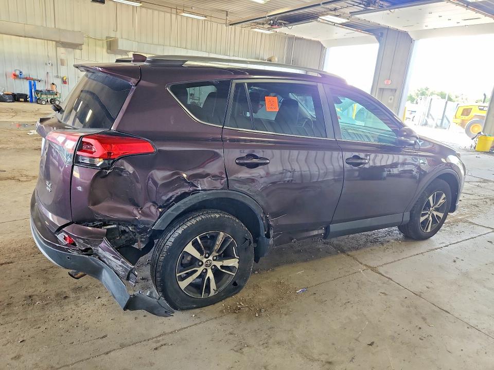 Продажа на аукционе авто 2017 Toyota Rav4, vin: 2T3RFREVXHW688952, номер лота: 59254626
