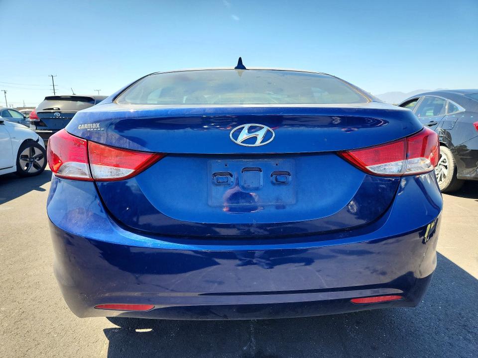 2013 Hyundai Elantra მანქანა იყიდება აუქციონზე, vin: KMHDH4AEXDU793040, აუქციონის ნომერი: 60715606