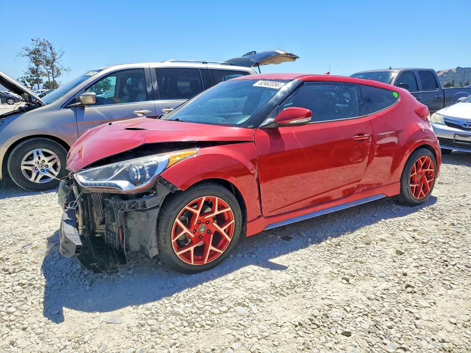 2015 Hyundai Veloster მანქანა იყიდება აუქციონზე, vin: KMHTC6AE0FU225968, აუქციონის ნომერი: 62462056