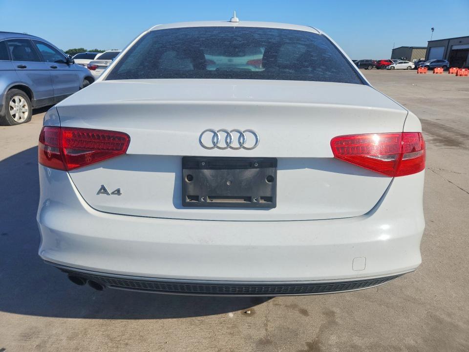 60127706 :رقم المزاد ، WAUAFAFL0FN007761 vin ، 2015 Audi A4 مزاد بيع
