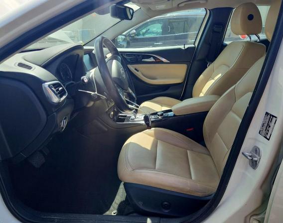59361446 :رقم المزاد ، SJKCH5CR3JA052468 vin ، 2018 Infiniti Qx30 مزاد بيع