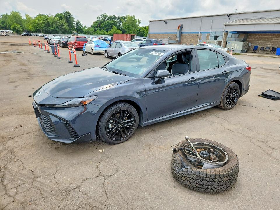 Auction sale of the 2025 Toyota Camry, vin: 4T1DBADK7SU025353, lot number: 62437556