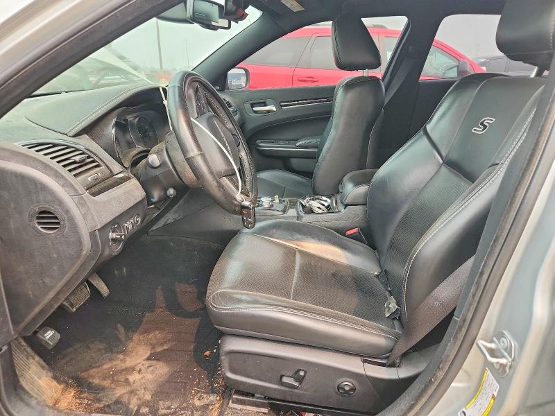 60674186 :رقم المزاد ، 2C3CCAGGXKH573438 vin ، 2019 Chrysler 300 مزاد بيع