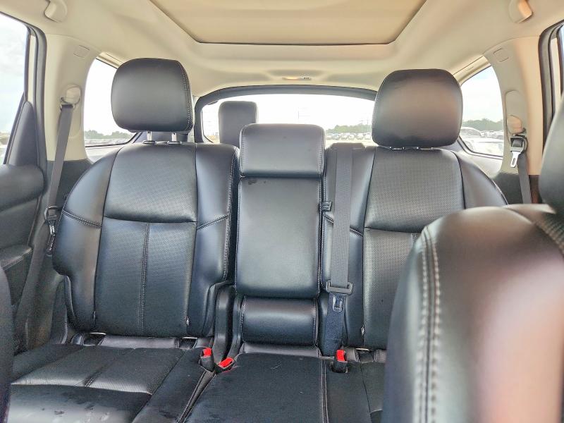 62089476 :رقم المزاد ، 5N1DR2MN9JC626778 vin ، 2018 Nissan Pathfinder مزاد بيع