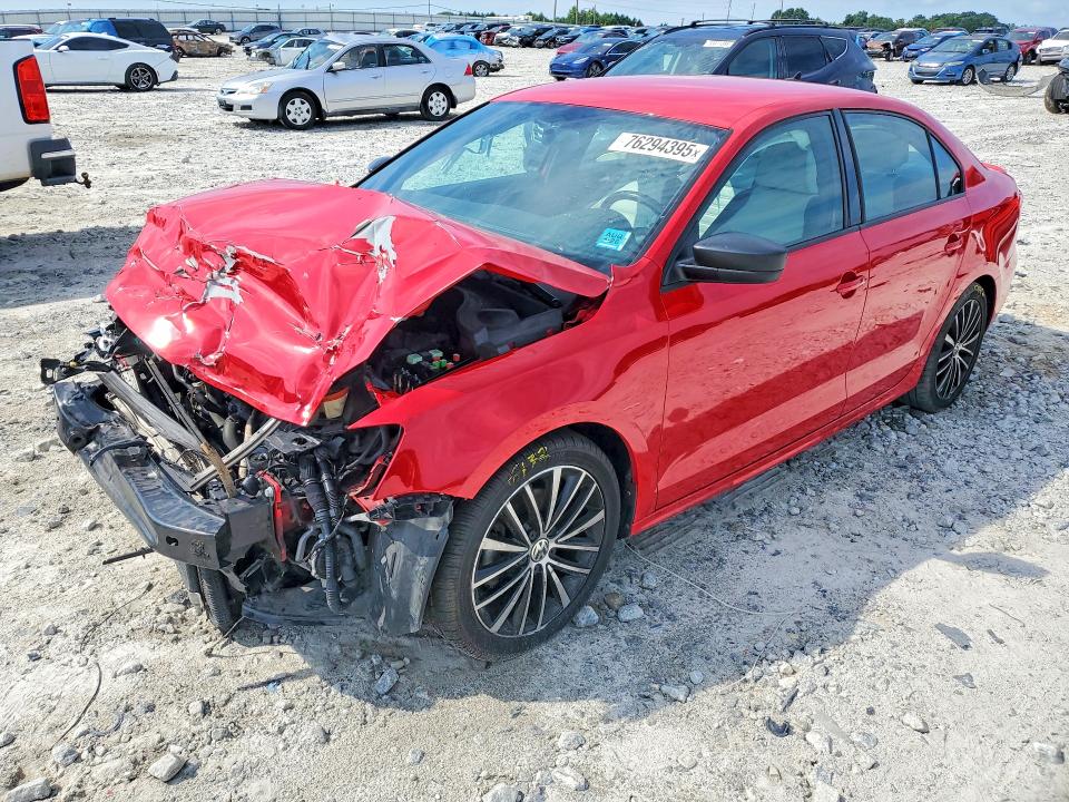 76294395 :رقم المزاد ، 3VWD17AJ3GM418605 vin ، 2016 Volkswagen Jetta مزاد بيع