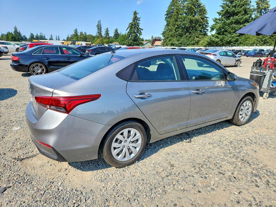 2021 Hyundai Accent მანქანა იყიდება აუქციონზე, vin: 3KPC24A63ME149338, აუქციონის ნომერი: 62411296