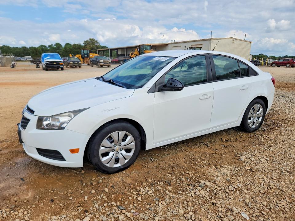 62222606 :رقم المزاد ، 1G1PA5SH2E7401598 vin ، 2014 Chevrolet Cruze مزاد بيع