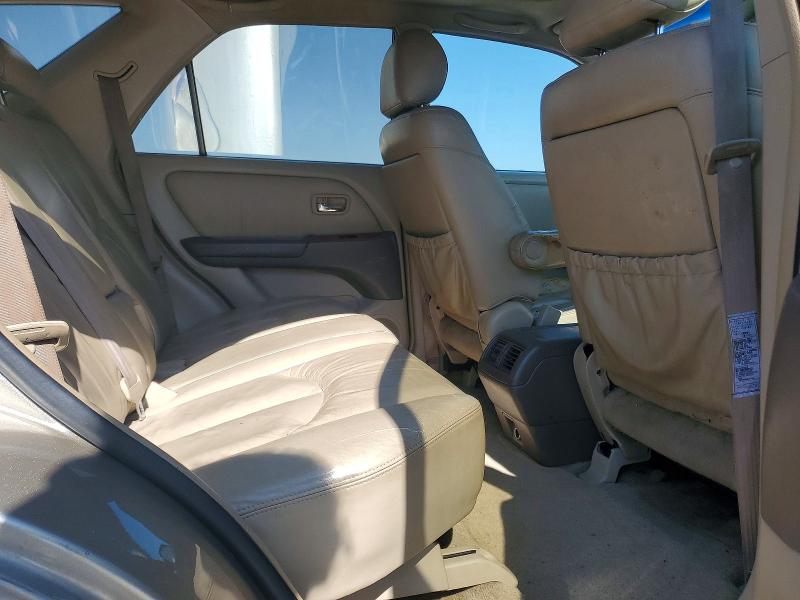 63162746 :رقم المزاد ، JTJHF10U010187605 vin ، 2001 Lexus Rx مزاد بيع