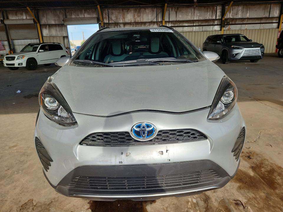 61163346 :رقم المزاد ، JTDKDTB34J1614566 vin ، 2018 Toyota Prius C مزاد بيع