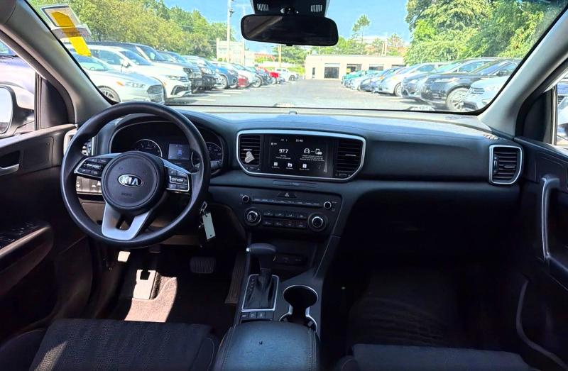 62727356 :رقم المزاد ، KNDPMCAC8L7755809 vin ، 2020 Kia Sportage مزاد بيع