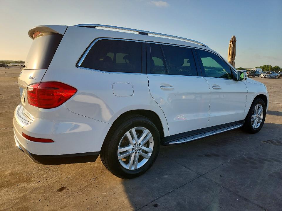 59534956 :رقم المزاد ، 4JGDF6EE4FA533751 vin ، 2015 Mercedes-benz Gl مزاد بيع