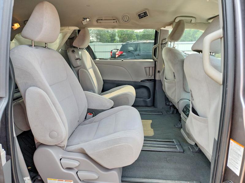 Продажа на аукционе авто 2020 Toyota Sienna, vin: 5TDKZ3DC7LS073078, номер лота: 61222156