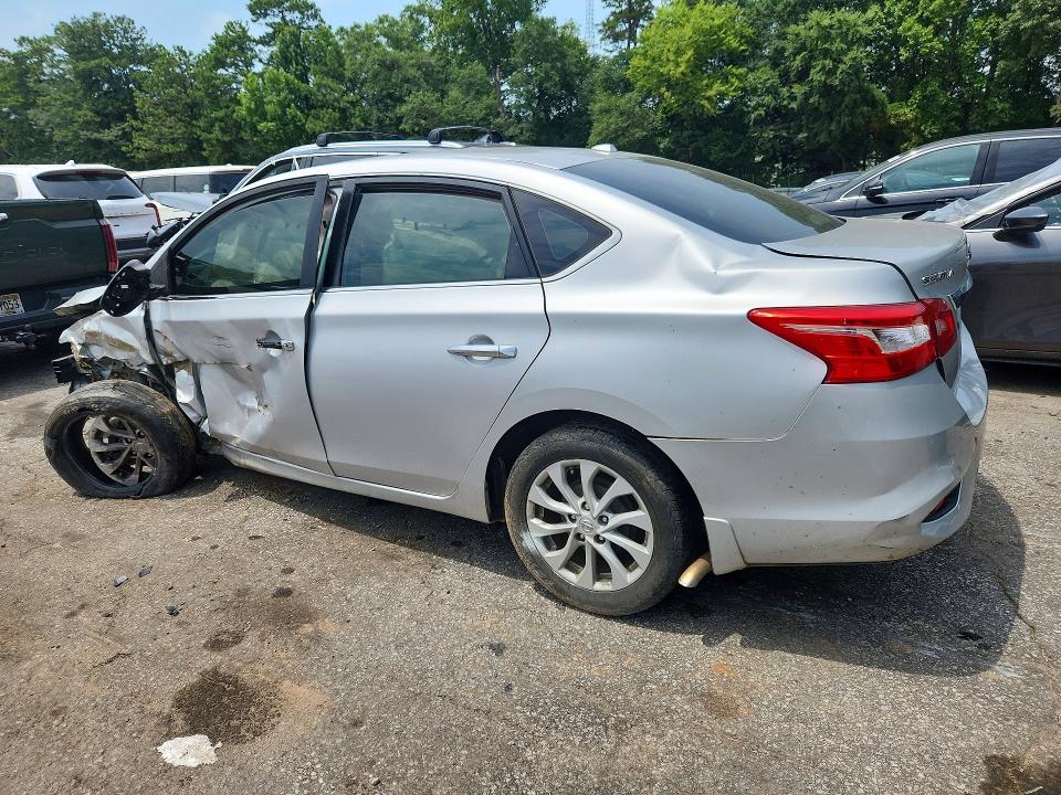 62637576 :رقم المزاد ، 3N1AB7AP6JL663373 vin ، 2018 Nissan Sentra مزاد بيع