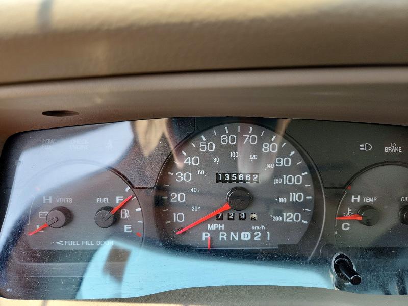 59315906 :رقم المزاد ، 2MEFM75WX4X669371 vin ، 2004 Mercury Grand Marquis مزاد بيع