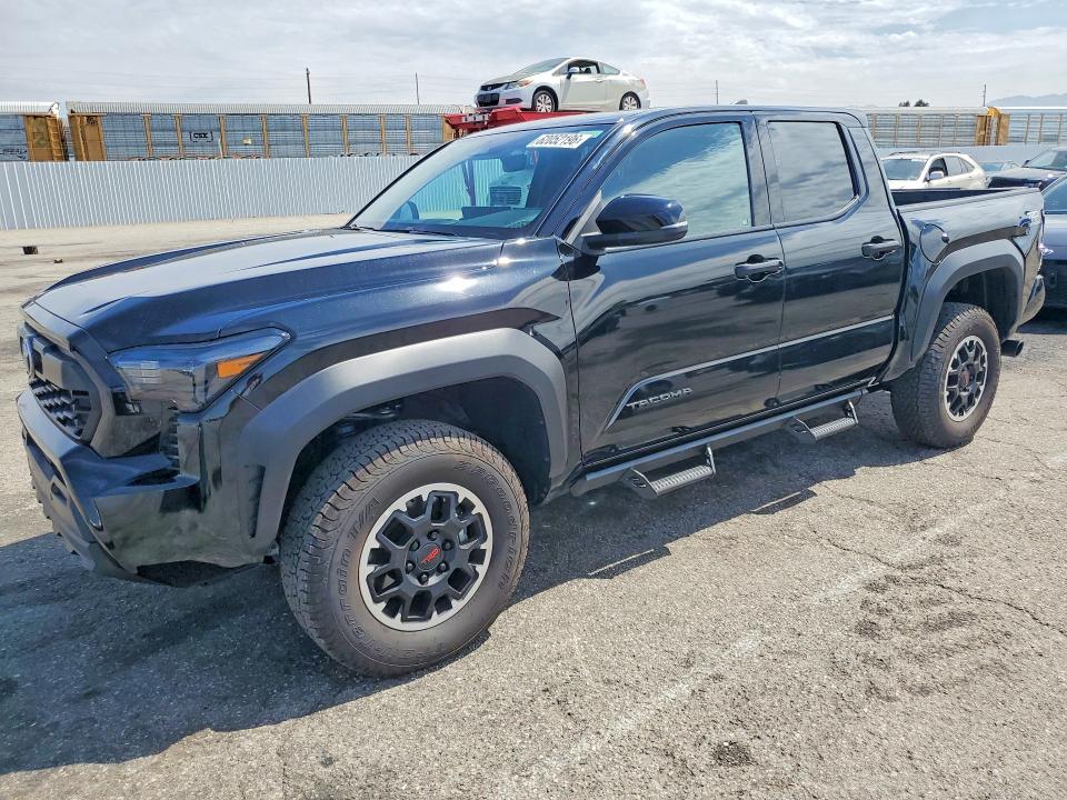 62052196 :رقم المزاد ، 3TMLB5JN0SM200925 vin ، 2025 Toyota Tacoma مزاد بيع