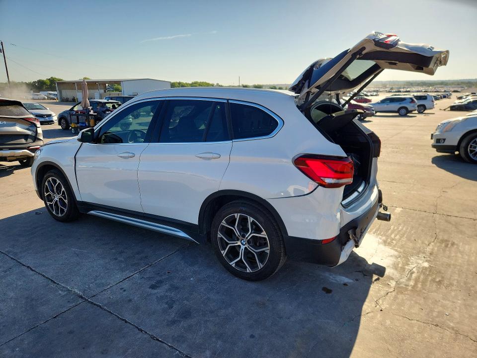 62807506 :رقم المزاد ، WBXJG7C0XM5U28156 vin ، 2021 Bmw X1 مزاد بيع